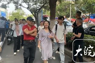 苏群：不把文班定义成中锋很正常 我曾告诉青年李慕豪他不是中锋